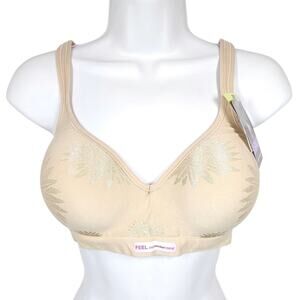 Bali Comfort Revolution Shaping Wireless Smoothing Bra NWT Style #3463 Size 38B